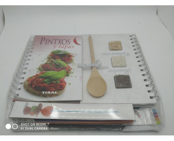 LIBRO PINCHOS + PLATO PIZARRA